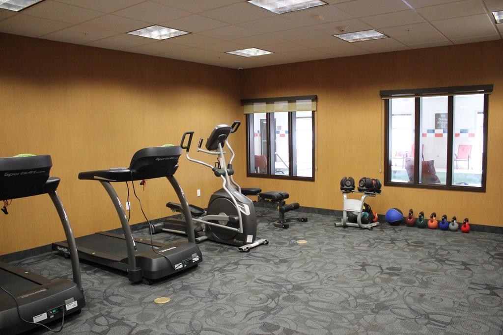 Comfort Inn & Suites Edmonton International Airport Ніску Екстер'єр фото